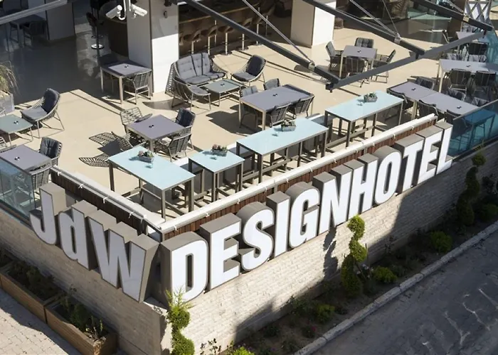 Aurasia Design 3* מרמריס