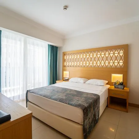 Aurasia Design 3* Marmaris