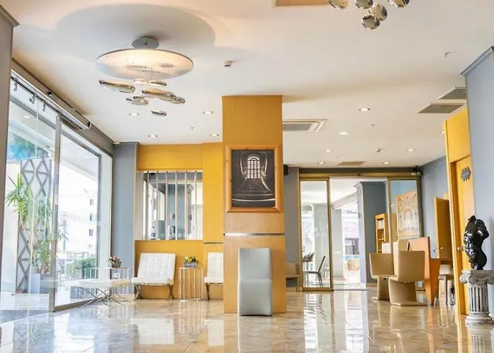 Aurasia Design Hotel