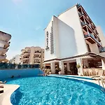 Hotel Aurasia Design