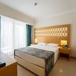 Aurasia Design 3* מרמריס