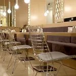 מלון Aurasia Design 3*