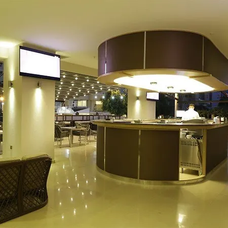 Hotel Aurasia Design 3*