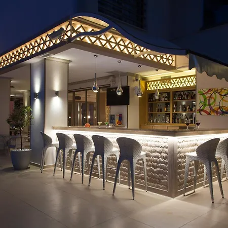 Aurasia Design 3*