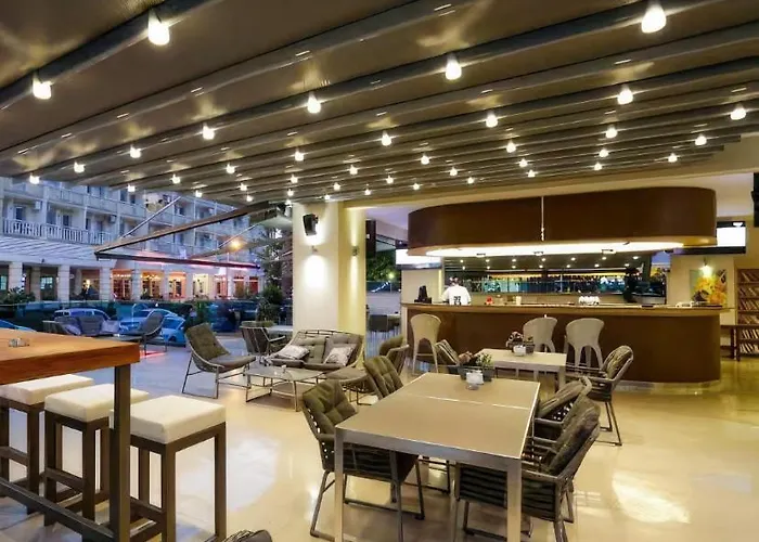 Aurasia Design Hotel