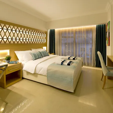 Hotel Aurasia Design