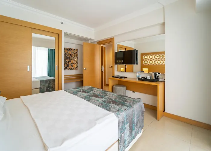 Aurasia Design Hotel